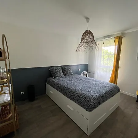 Cosy Ben & Nad Proches Du Puy Dufou לינה וארוחת בוקר