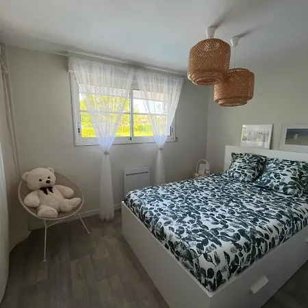 לינה וארוחת בוקר Cosy Ben & Nad Proches Du Puy Dufou Saint-Aubin-des-Ormeaux