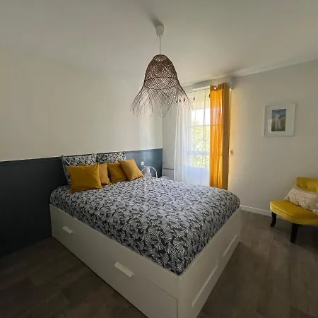 לינה וארוחת בוקר Cosy Ben & Nad Proches Du Puy Dufou Saint-Aubin-des-Ormeaux